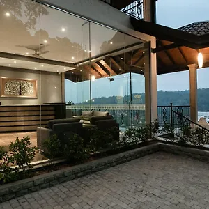 Kings Ridge **** Kandy